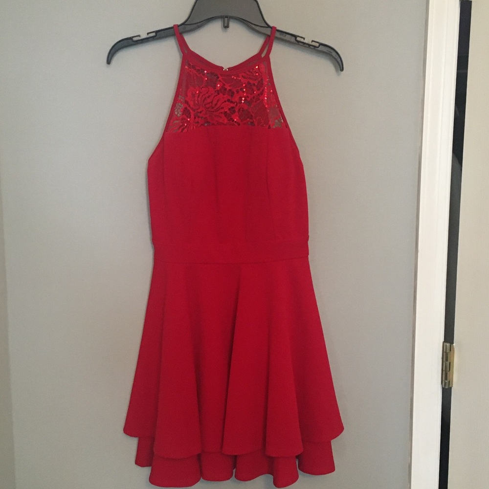 RED FORMAL DRESS SZ MEDIUM (WORN ONCE)